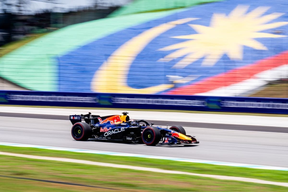 Del "coche de papel" a la pole: ¿Qué cambió para Verstappen y Red Bull?