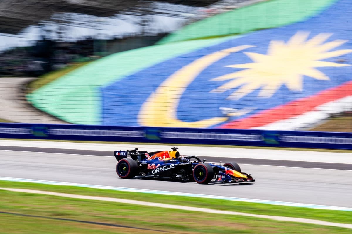 Gran Premio de Baréin de F1 en Malasia: Max Verstappen domina para conseguir la primera pole de 2026
