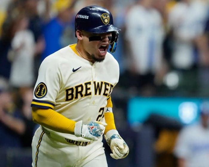 Brewers a dos victorias de su primera Serie Mundial desde 1982 mientras Contreras domina a los Dodgers