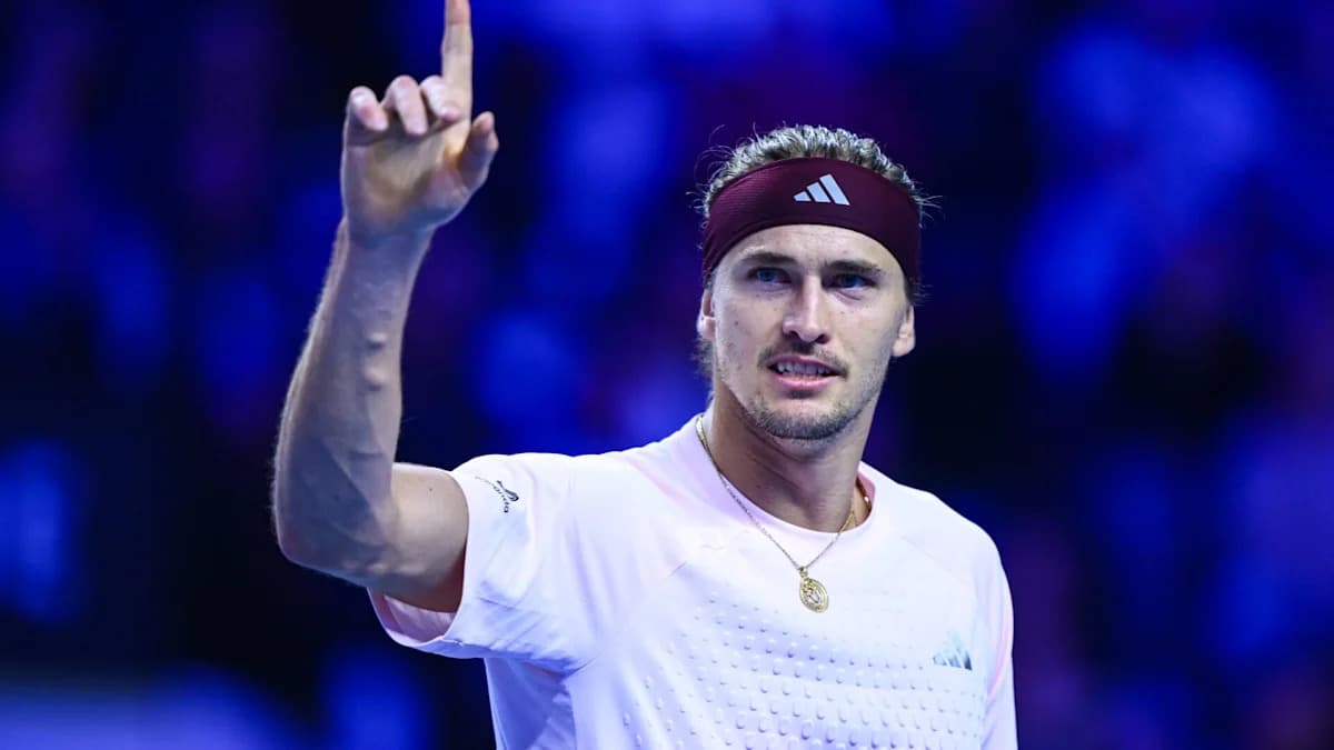 Alexander Zverev sugiere la ventaja que tiene sobre Carlos Alcaraz y Jannik Sinner tras convertirse en número uno del mundo