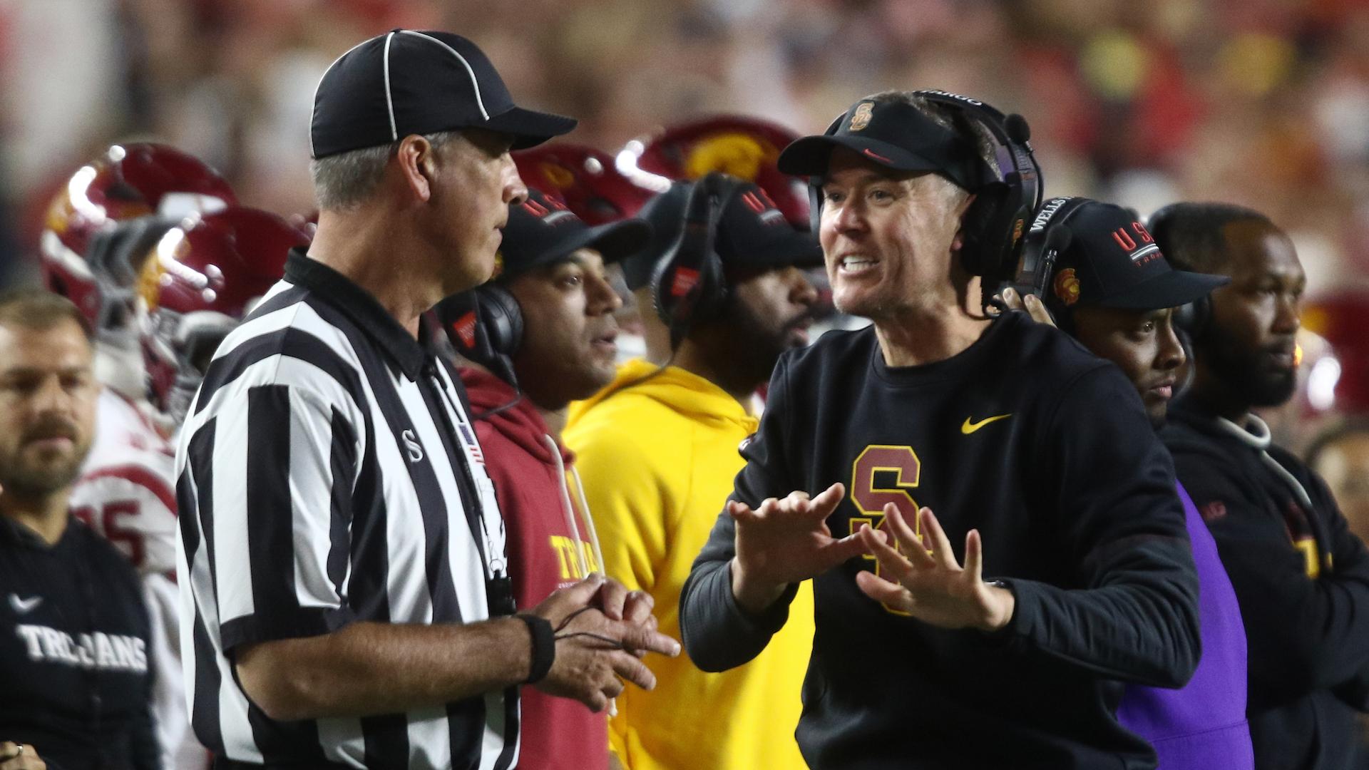 Ha llegado el momento de que USC pague la cláusula de rescisión de Lincoln Riley tras el desplome contra Wisconsin