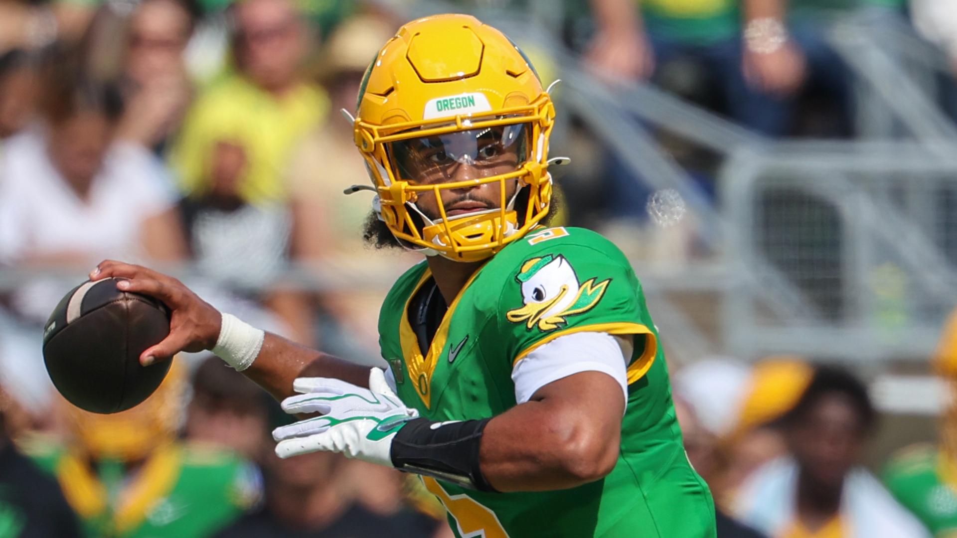 ¿Qué le espera a Dante Moore? La lesión del mariscal de campo de Oregón pone en juego el Draft de la NFL de 2027 y sus opciones de transferencia