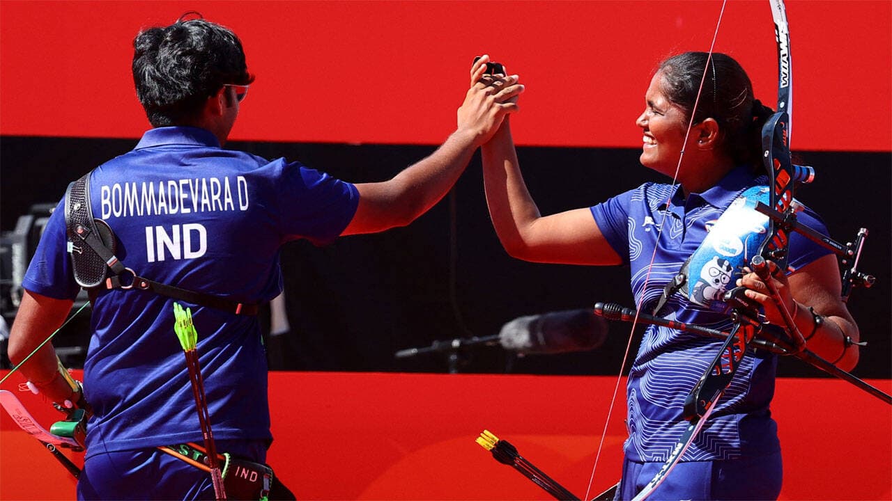 Juegos Asiáticos: Kumkum Mohod y Dhiraj Bommadevara ganan la plata en equipos mixtos de arco recurvo