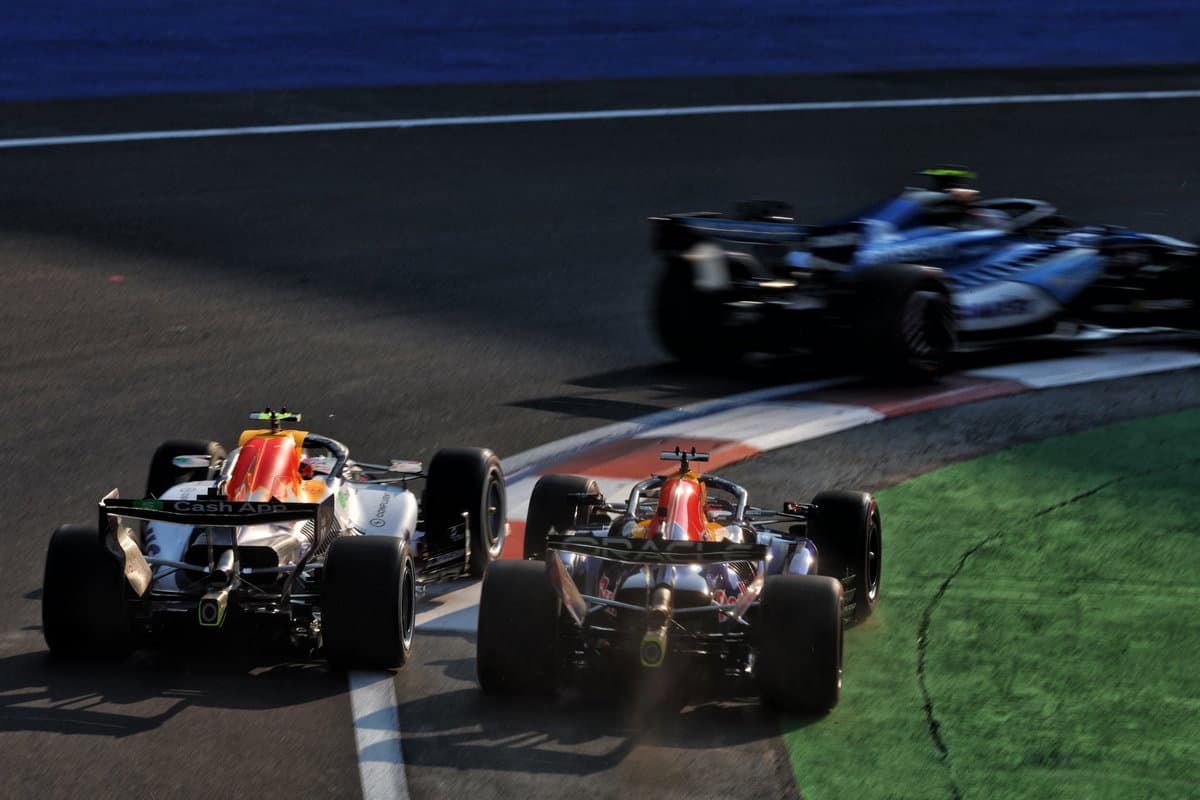 Max Verstappen y Liam Lawson reciben sanciones en la parrilla de la Fórmula 1 por un choque "inaceptable" en las prácticas del GP de México